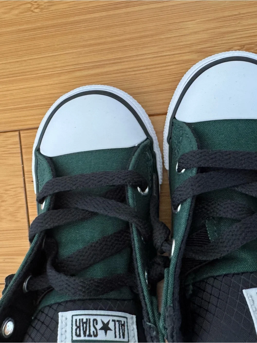 Converse kids low